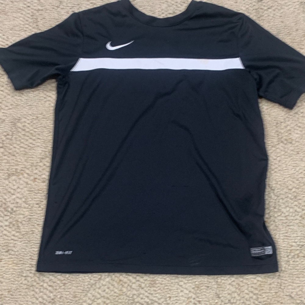 Nike Men's Black and White Short Sleeve Tee